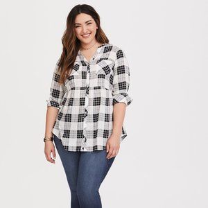 Torrid Emma Babydoll Challis Button-Front Tunic - Size 4